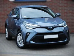 Szary Używany 2022 Toyota C-HR SUV | 97 900 zł (Uczciwa cena)