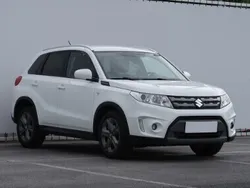 Biały Używany 2016 Suzuki Vitara SUV | 62 999 zł (Uczciwa cena)
