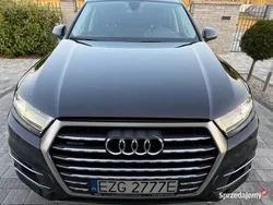 Czarny Używany 2018 Audi Q7 SUV | 169 900 zł