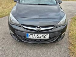 Czarny Używany 2015 Opel Astra Hatchback | 23 500 zł (Dobra cena)