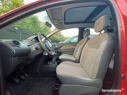 Czerwony Używany 2009 Renault Twingo Hatchback | 8900 zł (Uczciwa cena)