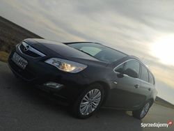 Czarny Używany 2011 Opel Astra Kombi | 16 500 zł (Dość drogi)