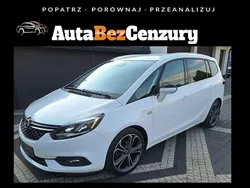 Biały Używany 2017 Opel Zafira Business Innovation Minivan | 52 900 zł (Dość drogi)