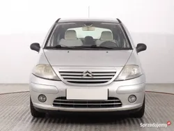 Srebrny Używany 2002 Citroën C3 Hatchback | 3499 zł (Uczciwa cena)