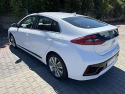 Biały Używany 2018 Hyundai Ioniq Sedan/Limuzyna | 31 500 zł