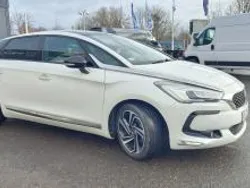Biały Używany 2017 DS Automobiles DS5 So Chic Hatchback | 67 900 zł