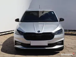 Srebrny Używany 2023 Skoda Fabia Hatchback | 89 999 zł (Uczciwa cena)