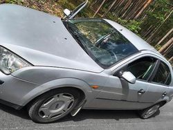 Szary Używany 2002 Ford Mondeo Sedan/Limuzyna | 3500 zł (Uczciwa cena)