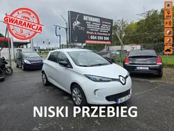 Biały Używany 2016 Renault Zoe Hatchback | 28 490 zł