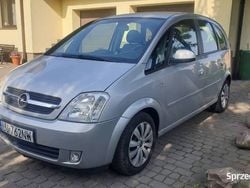 Srebrny Używany 2003 Opel Meriva Minivan | 7800 zł (Dość drogi)
