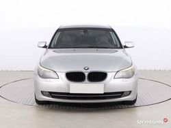 Srebrny Używany 2007 BMW 520 Sedan/Limuzyna | 16 999 zł (Dobra cena)