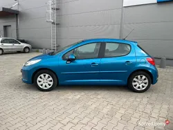 Niebieski Używany 2009 Peugeot 207 Hatchback | 9900 zł (Uczciwa cena)