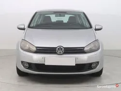 Srebrny Używany 2009 VW Golf VI Hatchback | 19 499 zł (Uczciwa cena)