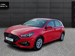 Czerwony Używany 2020 Hyundai i30 Hatchback | 53 900 zł (Uczciwa cena)