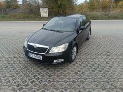 Czarny Używany 2010 Skoda Octavia Sedan/Limuzyna | 14 800 zł (Uczciwa cena)