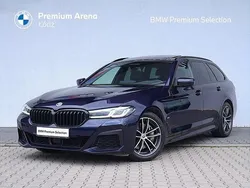 Niebieski tanzanite bmw individual metalizowany Używany 2022 BMW 530 Shadowline Kombi | 159 900 zł (Super Cena)