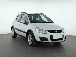 Biały Używany 2011 Suzuki SX4 Hatchback | 26 499 zł (Uczciwa cena)
