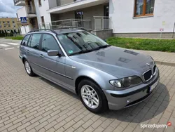 Szary Używany 2005 BMW 318 Kombi | 7650 zł