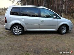 Srebrny Używany 2007 VW Touran Minivan | 12 000 zł