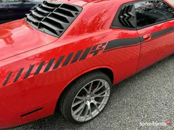 Czerwony Używany 2015 Dodge Challenger Coupe | 99 900 zł