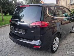 Czarny Używany 2011 Opel Zafira Minivan | 27 999 zł (Dość drogi)