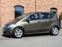 Brązowy Używany 2010 Mercedes A200 Hatchback | 24 900 zł