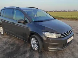 Szary Używany 2017 VW Touran Comfortline Minivan | 84 870 zł