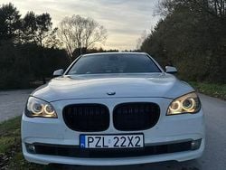 Biały Używany 2012 BMW 740 Sedan/Limuzyna | 51 500 zł