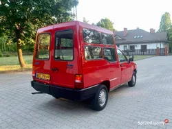 Czerwony Używany 1991 Fiat Fiorino Minivan | 11 500 zł