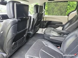 Czarny Używany 2018 Chrysler Pacifica Limited SUV | 69 000 zł