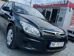 Czarny Używany 2008 Hyundai i30 Hatchback | 16 900 zł (Uczciwa cena)
