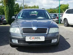 Grafitowy (metalik) Używany 2006 Skoda Octavia Kombi | 12 900 zł (Uczciwa cena)