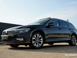 Czarny Używany 2023 VW Passat R Kombi | 108 700 zł (Drogi)