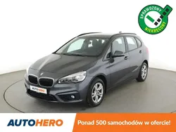 Szary Używany 2015 BMW 218 Minivan | 45 900 zł
