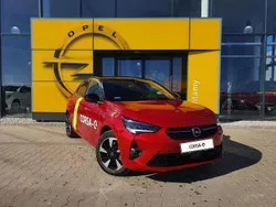 Czerwony Używany 2022 Opel Corsa-e GS Line Hatchback | 172 990 zł