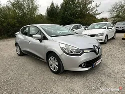 Srebrny (metalik) Używany 2013 Renault Clio IV Hatchback | 18 900 zł (Uczciwa cena)