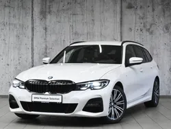 Biel alpejska Używany 2021 BMW 320 Shadowline Kombi | 134 700 zł (Uczciwa cena)