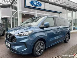 Niebieski Nowe 2025 Ford Tourneo Custom Sedan/Limuzyna | 282 238 zł (Dość drogi)