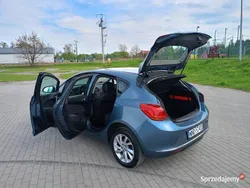 Niebieski Używany 2014 Opel Astra Hatchback | 24 000 zł (Super Cena)