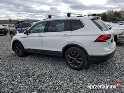 Używany 2022 VW Tiguan SE SUV | 115 000 zł (Drogi)