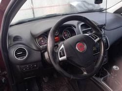 Bordowy Używany 2012 Fiat Punto Sedan/Limuzyna | 11 000 zł