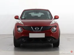 Czerwony Używany 2010 Nissan Juke SUV | 27 999 zł (Dość drogi)