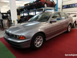 Szary Używany 1997 BMW 520 Hatchback | 18 900 zł