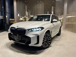 Biel mineralna metalizowany Używany 2023 BMW X5 Comfort Edition SUV | 429 900 zł