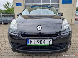 Czarny Używany 2010 Renault Grand Scénic III Minivan | 17 900 zł (Uczciwa cena)