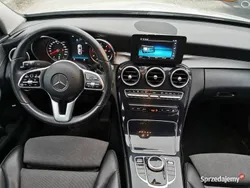 Używany 2018 Mercedes C200 | 79 900 zł