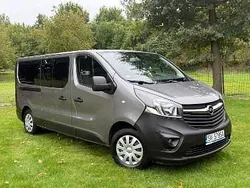 Szary Używany 2016 Opel Vivaro Van | 69 999 zł (Drogi)