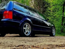 Granatowy Używany 1999 VW Passat Kombi | 6200 zł (Dość drogi)