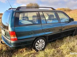 Zielony Używany 1997 Opel Astra Kombi | 2950 zł