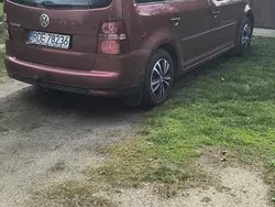 Używany 2009 VW Touran Minivan | 16 000 zł (Uczciwa cena)